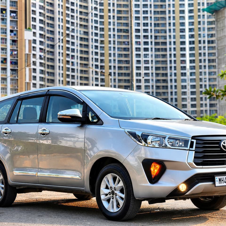 TOYOTA INNOVA CRYSTA 2.8