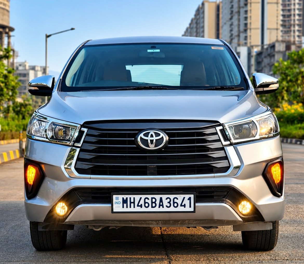 TOYOTA INNOVA CRYSTA 2.8