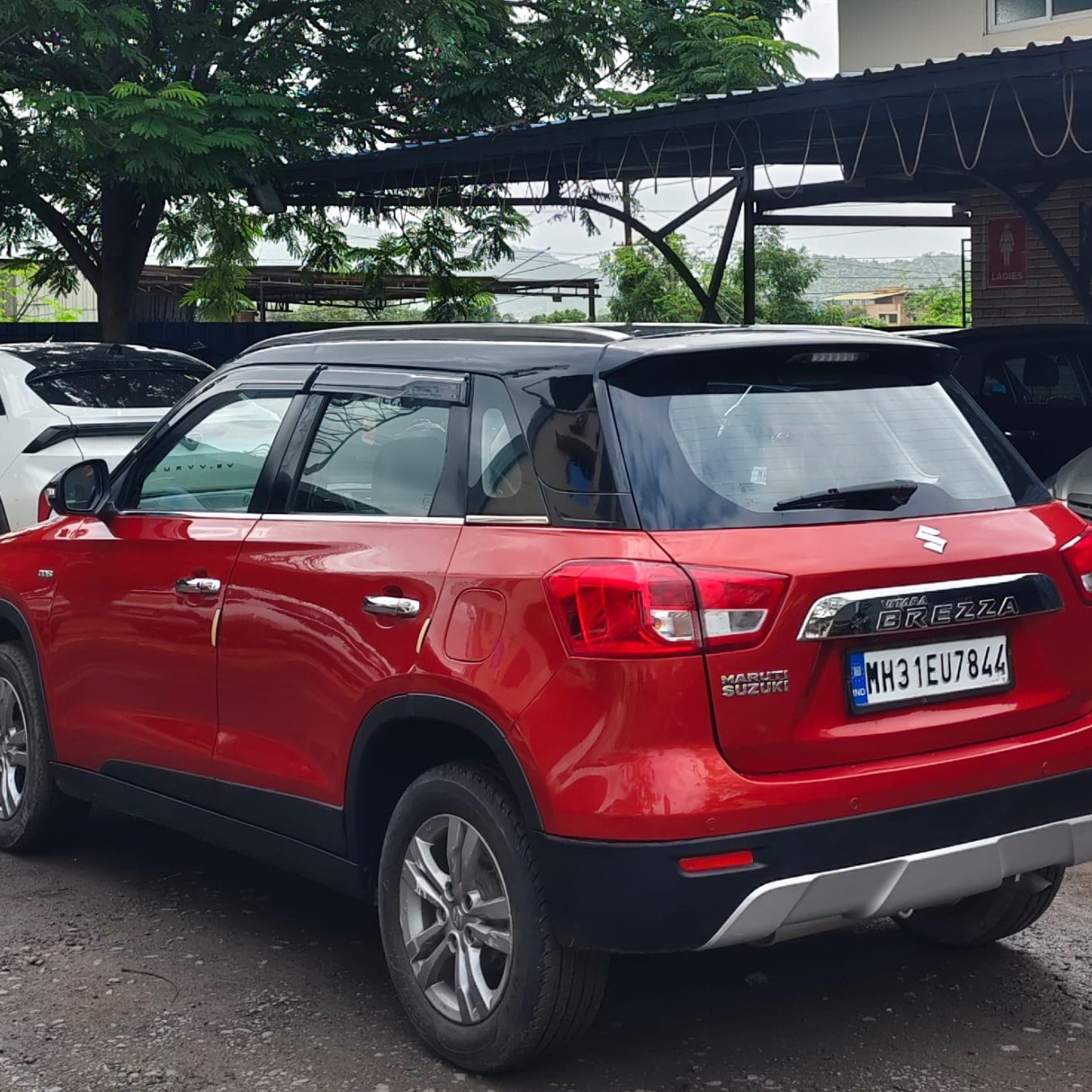 MARUTI SUZUKI BREZZA ZDI +